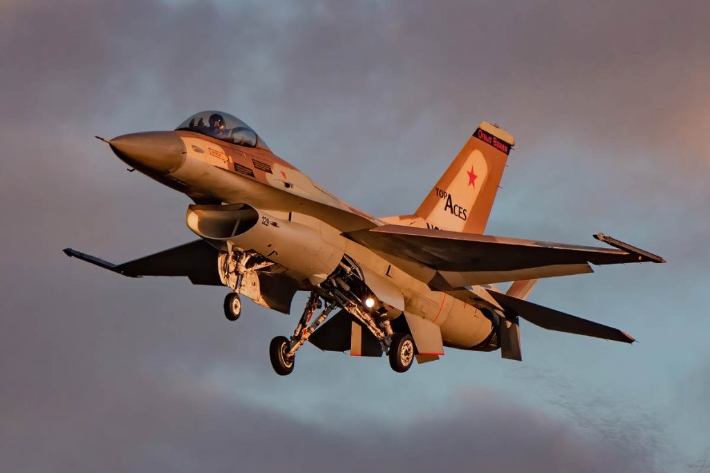 Top Aces completes first flight of F-16 AAF